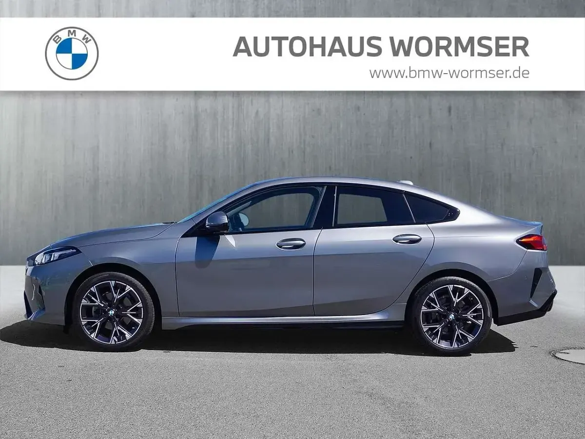 Gebraucht BMW 220 Gran Coupé Sport Line 156 PS (114 kW) 2025 Skyscraper grau Coupé