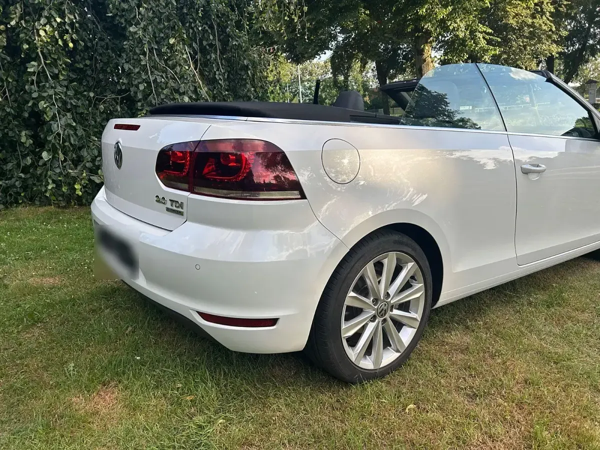 Gebraucht VW Golf Cabriolet Exclusive 140 PS (102 kW) 2012 Weiß Cabrio