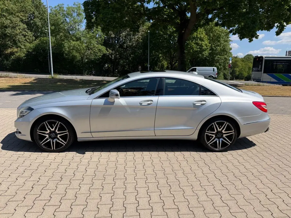 Gebraucht Mercedes CLS350 AMG 265 PS (194 kW) 2011 Silber Coupé