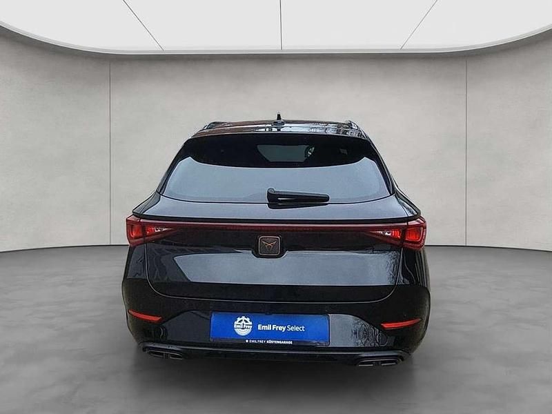 Second-hand Cupra Leon 150 CP (110 kW) 2023 Negru Break