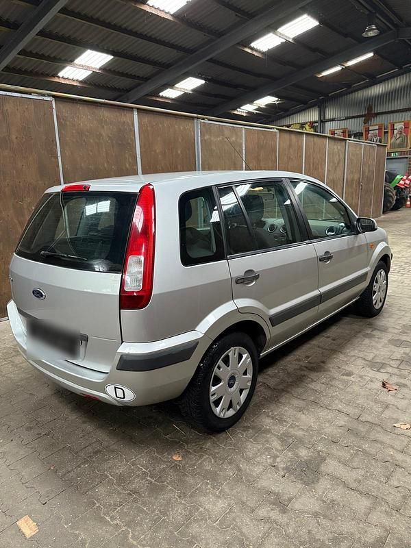 Gebraucht Ford Fusion 80 PS (58 kW) 2009 Silber Kleinwagen