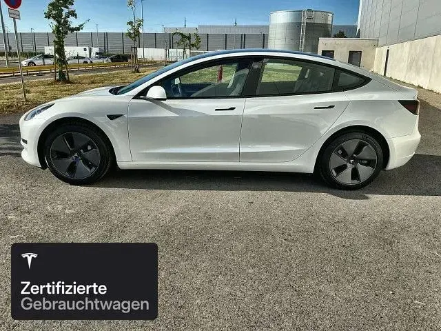 Gebraucht Tesla Model 3 RWD 283 kW (385 PS) 2023 Weiß Limousine