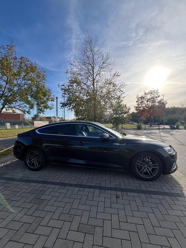 Gebraucht Audi A5 Sportback Sport 190 PS (139 kW) 2018 Schwarz Kleinwagen