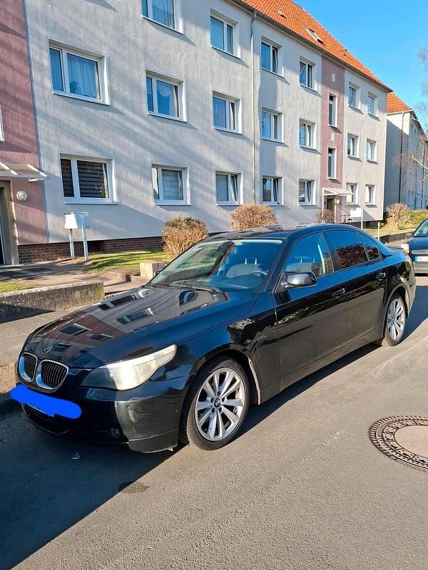Schwarz Gebraucht 2006 BMW 560L Limousine | 5.000 € - Bild 1/4