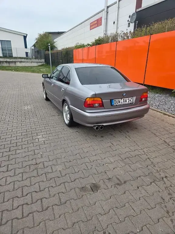 Gebraucht BMW 525 192 PS (141 kW) 2000 Grau Limousine