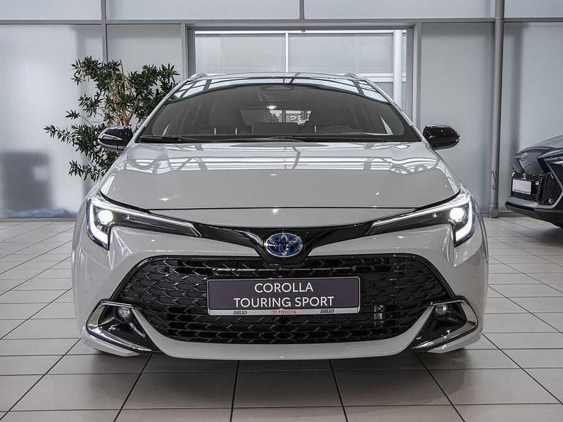 Neu Toyota Corolla 140 PS (102 kW) 2025 Grau Limousine