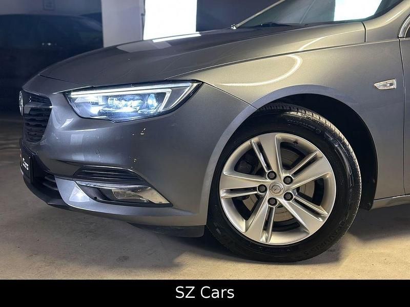 Gebraucht Opel Insignia Innovation 165 PS (121 kW) 2017 Grau Limousine