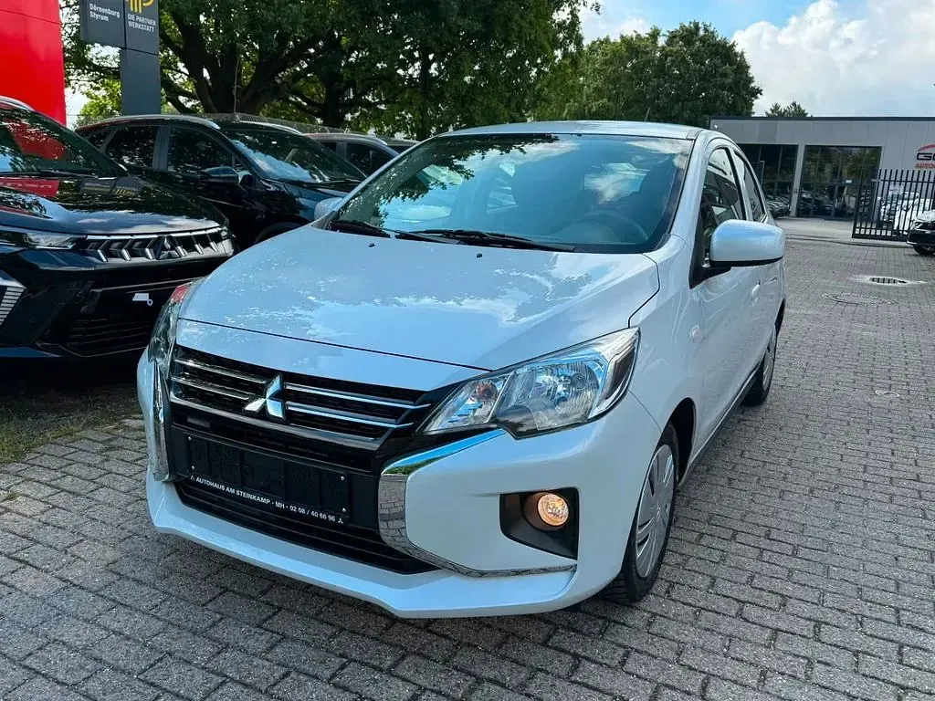 Gebraucht Mitsubishi Space Star Select 71 PS (52 kW) 2025 Weiß Kleinwagen