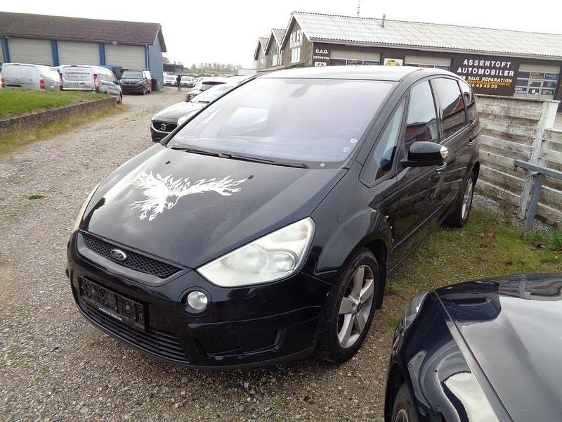 Schwarz Gebraucht 2008 Ford S-MAX Titanium Van / Kleinbus | 1.600 € (Teuer) - Bild 1/4