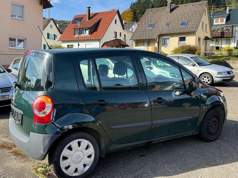 Gebraucht Renault Modus Authentique 75 PS (55 kW) 2006 Grün Van / Kleinbus