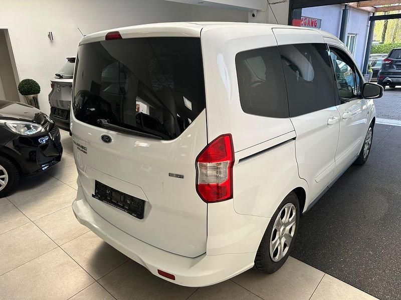 Second-hand Ford Transit 101 CP (74 kW) 2015 Alb Berlinǎ