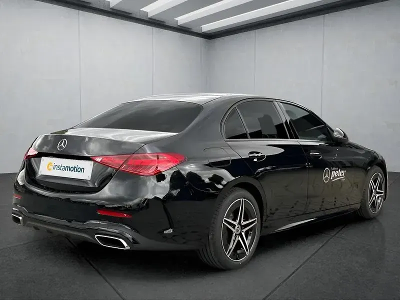 Gebraucht Mercedes C180 AMG 170 PS (125 kW) 2025 Schwarz Limousine