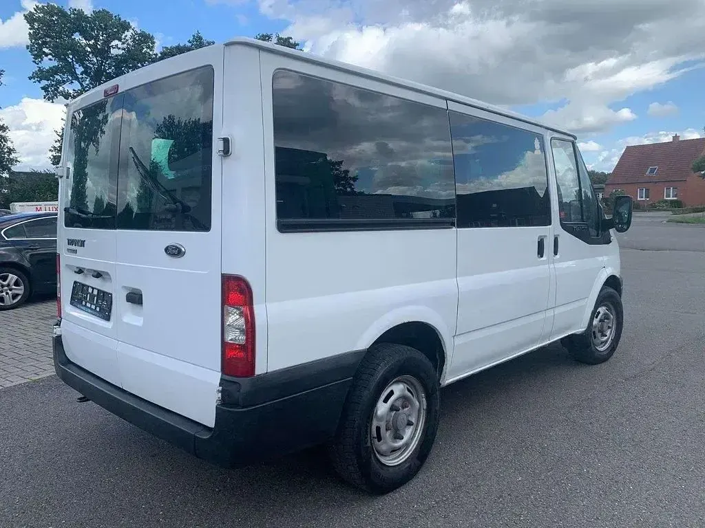 Używany Ford Transit 101 KM (74 kW) 2008 Biały Kombi
