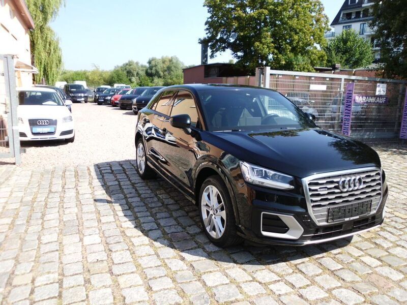 Gebraucht Audi Q2 S-Line 150 PS (110 kW) 2017 Schwarz SUV