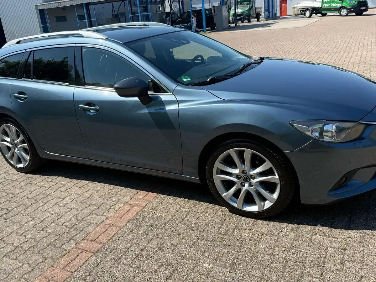 Gebraucht Mazda 6 175 PS (128 kW) 2014 Andere farben Kombi