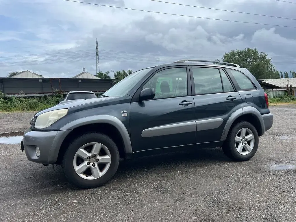Gebraucht Toyota RAV4 Sol 116 PS (85 kW) 2005 Grau SUV