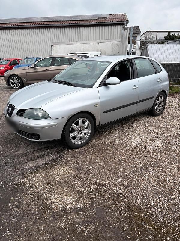 Gebraucht Seat Ibiza 75 PS (55 kW) 2005 Silber Kleinwagen