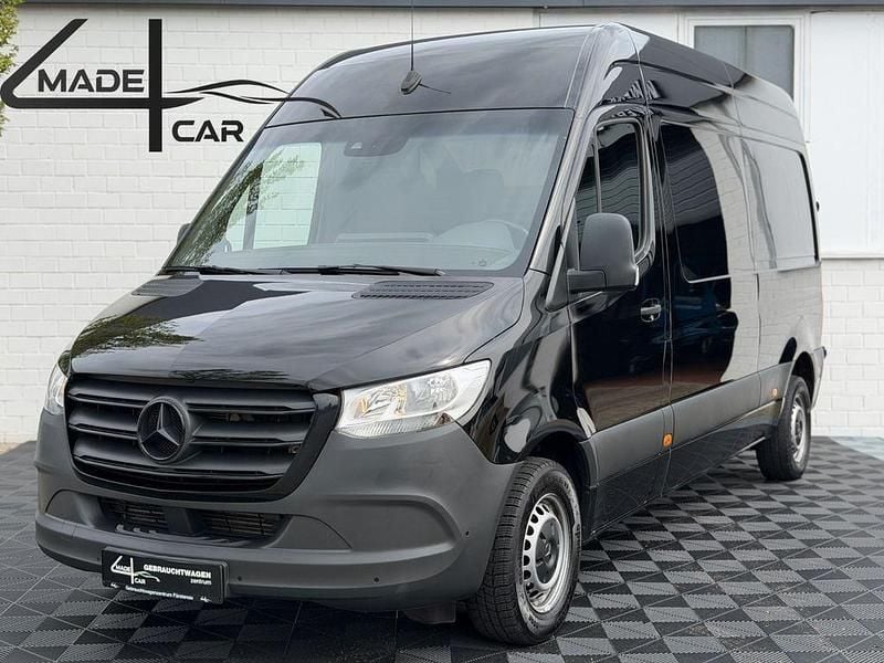 Gebraucht Mercedes Sprinter 143 PS (105 kW) 2020 Schwarz Van