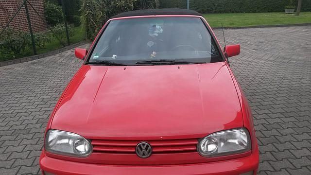 Gebraucht VW Golf Cabriolet 137 PS (100 kW) 1997 Rot Cabrio