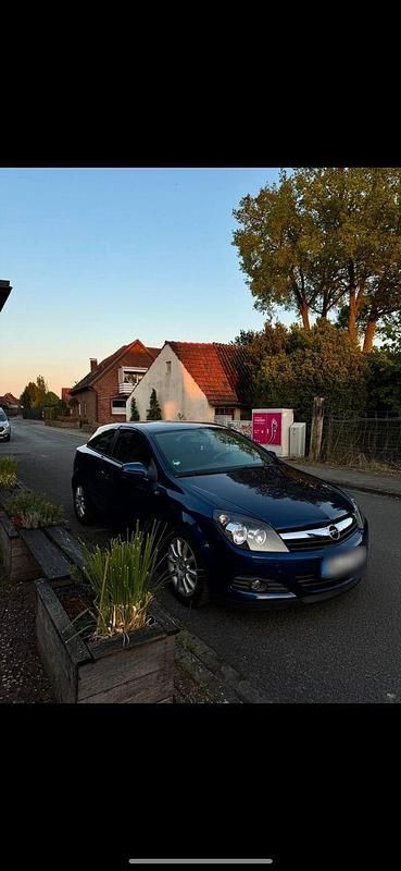 Gebraucht Opel Astra 103 PS (75 kW) 2006 Blau Coupé