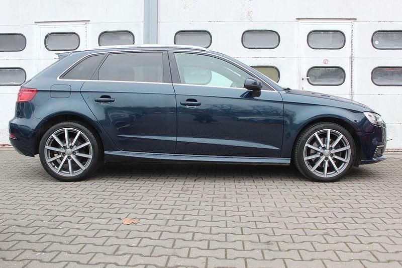 Gebraucht Audi A3 S-Line 204 PS (150 kW) 2020 Blau Limousine