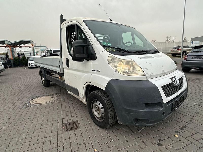 Gebraucht Peugeot Boxer 120 PS (88 kW) 2010 Weiß Van
