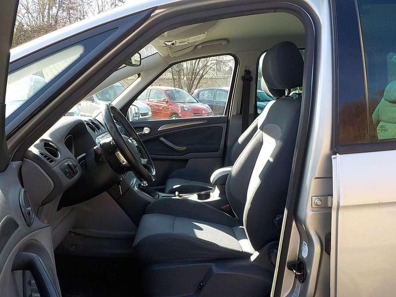 Gebraucht Ford S-MAX Titanium 220 PS (161 kW) 2006 Kristallsilber metallic Van / Kleinbus