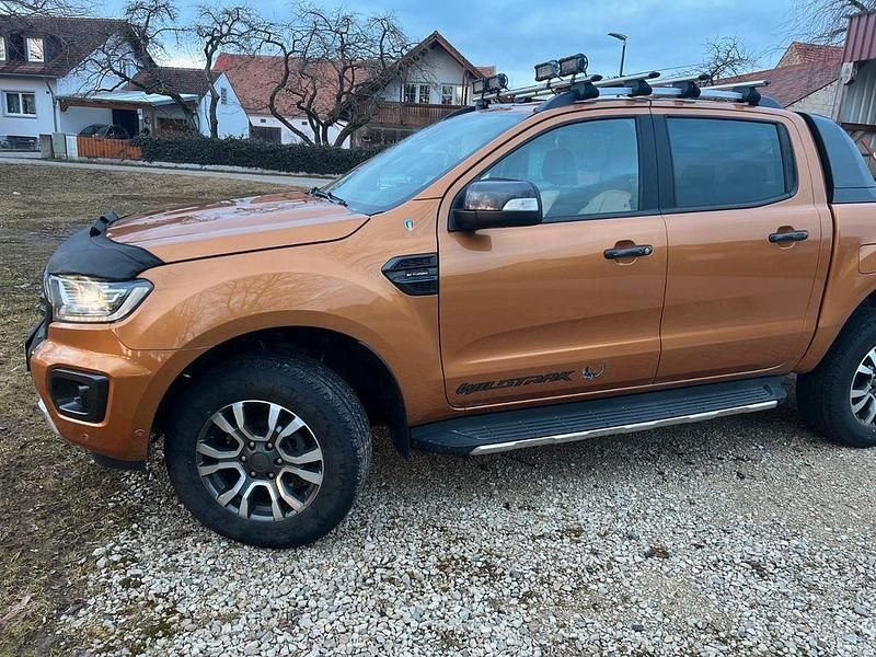 Gebraucht Ford Ranger 213 PS (156 kW) 2020 Gold Abholung