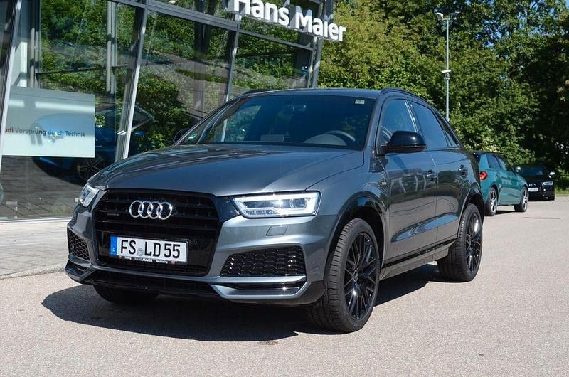 Grau Gebraucht 2018 Audi Q3 Sport SUV | 22.490 € (Guter Preis) - Bild 1/4