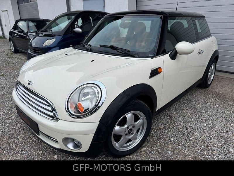 Weiß Gebraucht 2009 Mini Cooper Kleinwagen | 4.990 € (Fairer Preis) - Bild 1/4