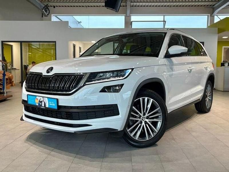 Weiß Gebraucht 2021 Skoda Kodiaq Business Line SUV | 31.995 € (Fairer Preis) - Bild 1/4