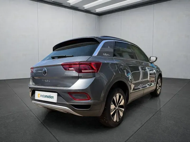 Gebraucht VW T-Roc 150 PS (110 kW) 2025 Grau SUV