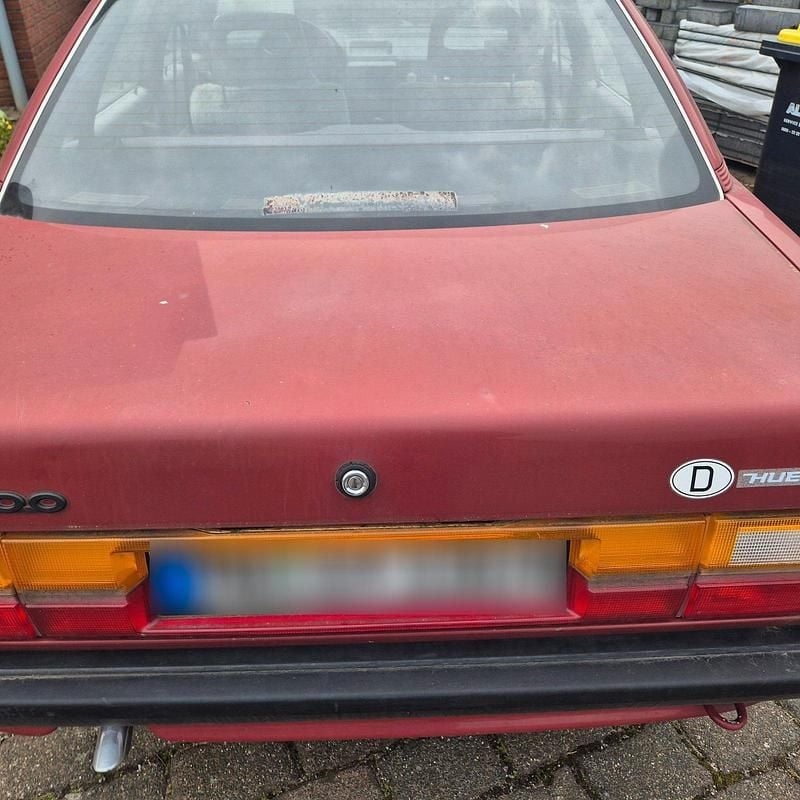 Gebraucht Audi 100 Basis 75 PS (55 kW) 1985 Limousine