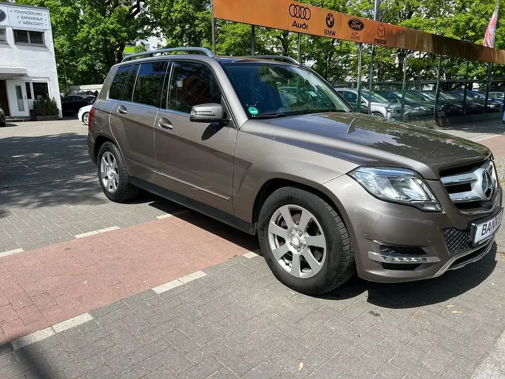 Gebraucht Mercedes GLK220 170 PS (125 kW) 2014 Grau SUV