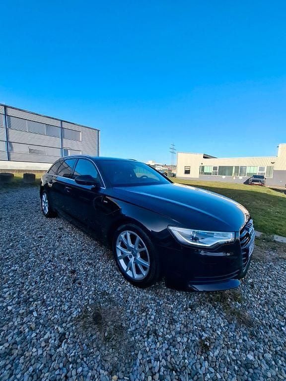 Gebraucht Audi A6 S-line plus 179 PS (131 kW) 2013 Schwarz Kombi