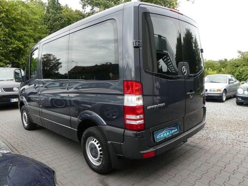Gebraucht Mercedes Sprinter 143 PS (105 kW) 2018 Tenoritgrau Van