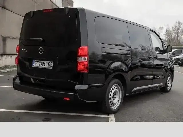 Gebraucht Opel Zafira Life Edition 144 PS (105 kW) 2023 Schwarz Van / Kleinbus