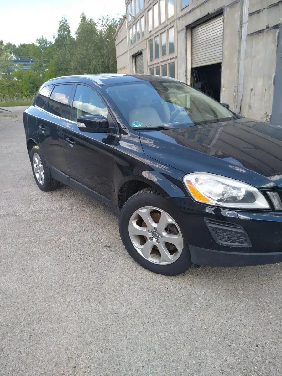 Occasion Volvo XC60 240 ch (176 kW) 2012 Noir SUV