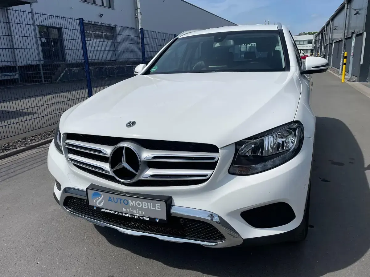 Gebraucht Mercedes GLC220 170 PS (125 kW) 2018 Weiß SUV