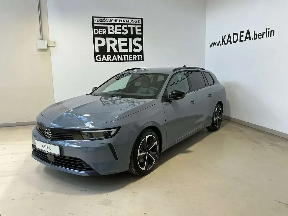Gebraucht Opel Astra Edition 130 PS (95 kW) 2026 Grau Kombi