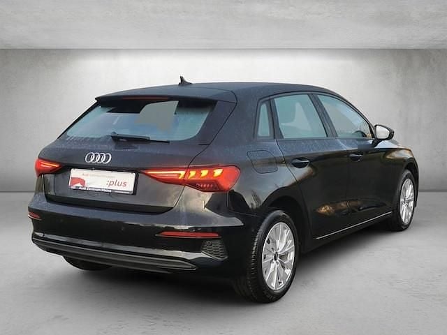 Gebraucht Audi A3 Sportback e-tron Ambiente 204 PS (150 kW) 2023 Mythosschwarz metallic Kleinwagen