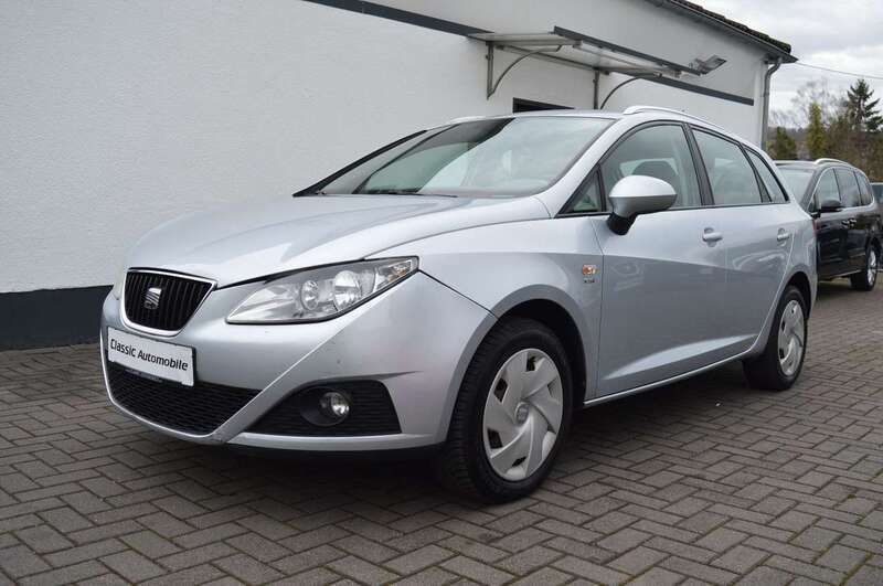 Silber Gebraucht 2010 Seat Ibiza ST Style Kombi | 6.900 € (Fairer Preis) - Bild 1/4