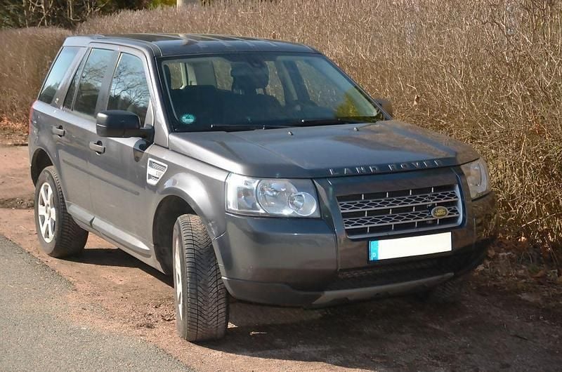 Gebraucht Land Rover Freelander 2 152 PS (111 kW) 2010 Grau SUV