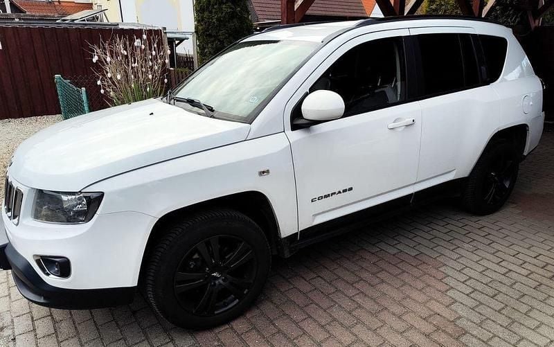 Gebraucht Jeep Compass Limited 163 PS (119 kW) 2014 Weiß SUV