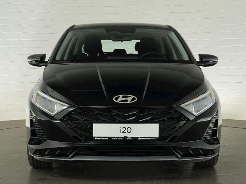 Gebraucht Hyundai i20 Trend 101 PS (74 kW) 2025 Schwarz Kleinwagen