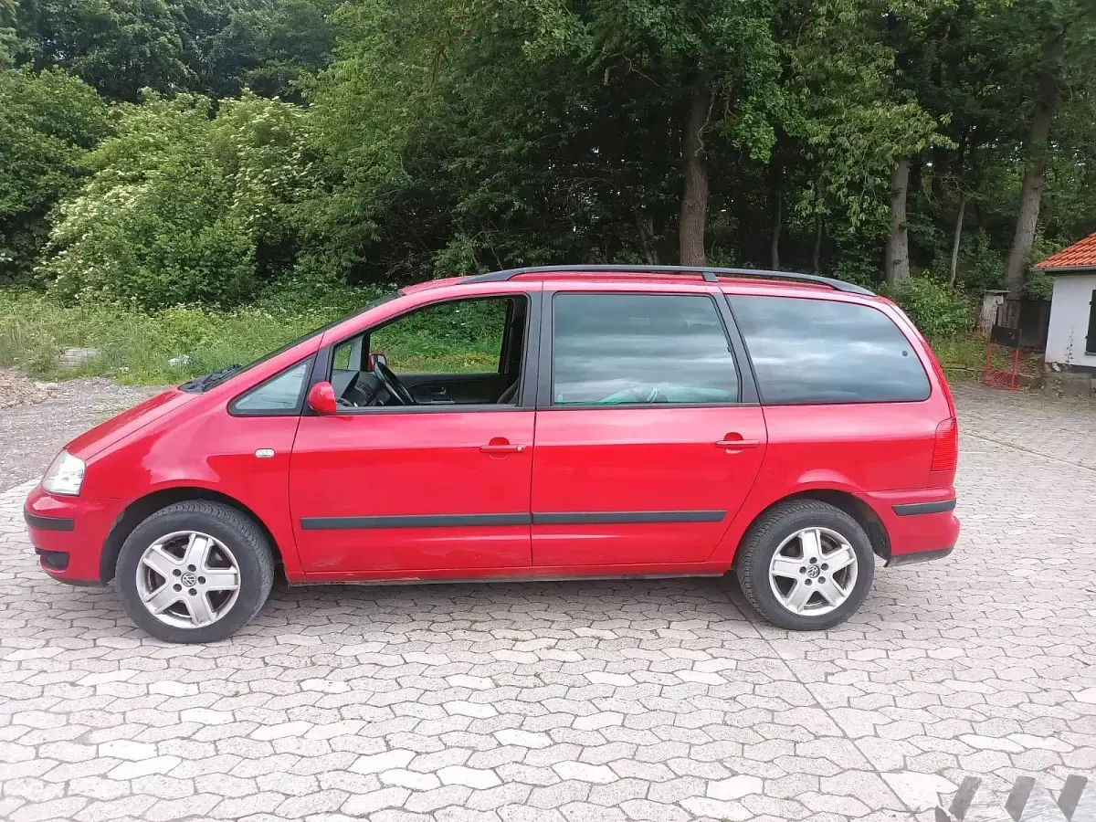 Gebraucht VW Sharan 150 PS (110 kW) 2000 Rot Van / Kleinbus