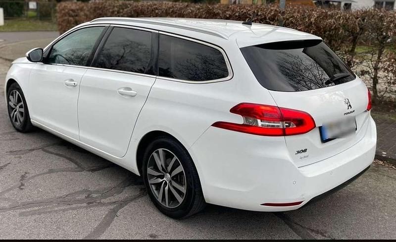 Gebraucht Peugeot 308 177 PS (130 kW) 2020 Weiß Limousine