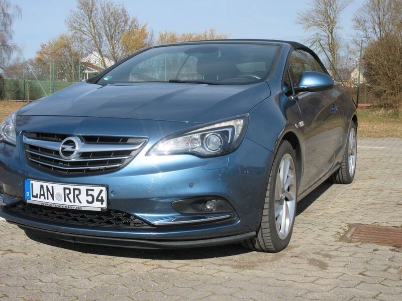 Blau Gebraucht 2013 Opel Cascada Innovation Cabrio | 8.900 € (Guter Preis) - Bild 1/4