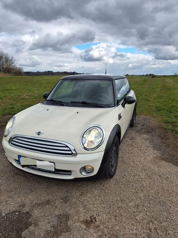 Gebraucht Mini Cooper 120 PS (88 kW) 2009 Weiß Kleinwagen