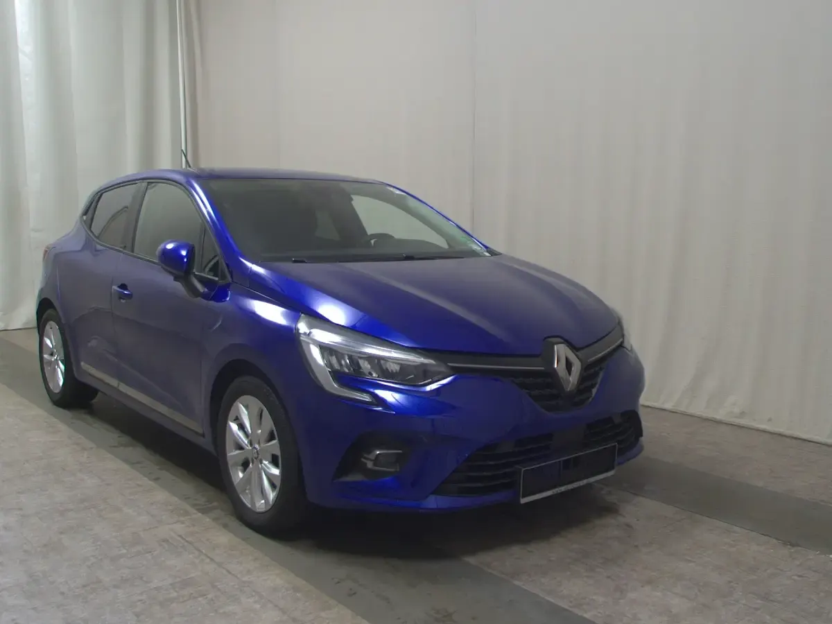 Brugt Renault Clio V Experience 140 HK (102 kW) 2021 Blå Sedan